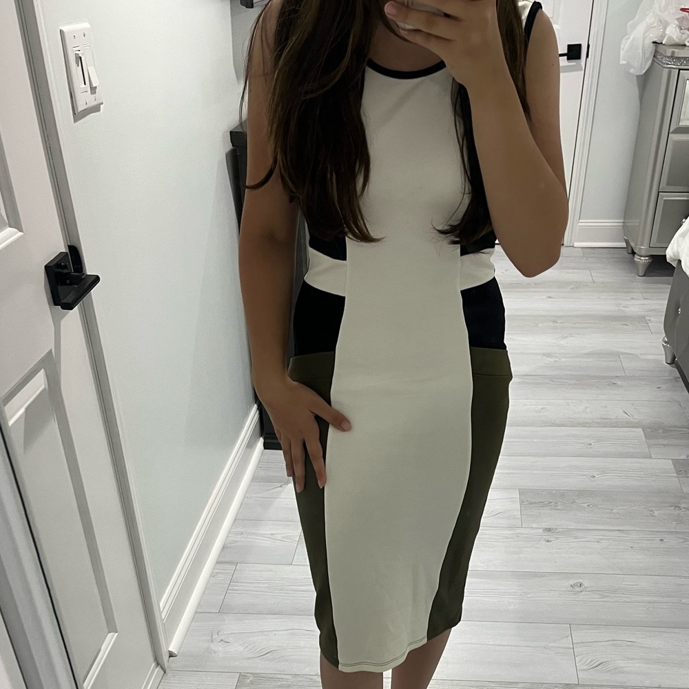 Size 4 Form Fitting Maxi Dress